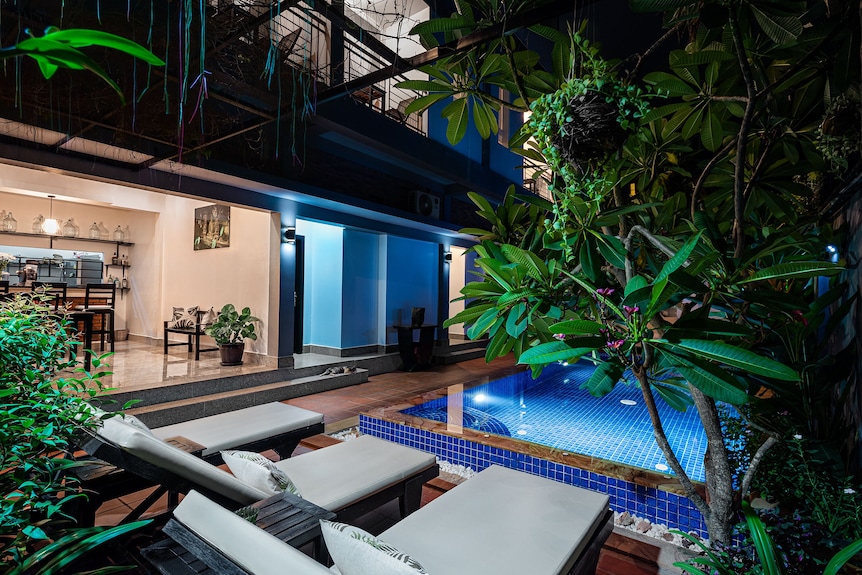 Peaceful garden setting for spa